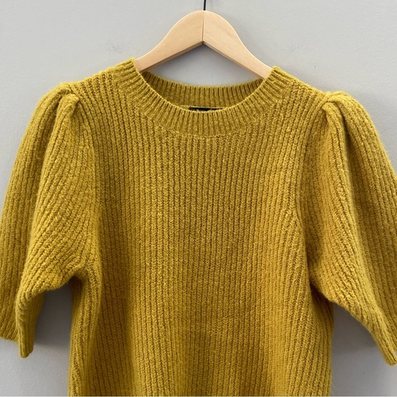 RW&CO Puff Half Sleeve Knit Mustard Yellow Casual Knit Crewneck Pullover Sweater - Picture 3 of 3